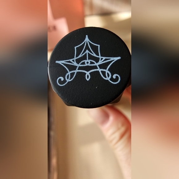 LARUCE BEAUTY  3 Pc Makeup Brush Set Kabuki, Highlighter & Small Angle Brush - Picture 5 of 8